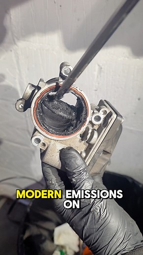 35K views · 89 reactions | Modern emission controls on this 2.0 TDi VAG Engine! Let's get this Anti Shudder Valve cleaned using my favourite carbon cleaner  #dansautomotiveservices #mechanic #automotive #Volkswagen #fixed | Dans Automotive Services | Facebook