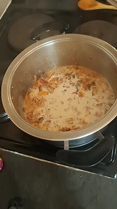 Make chicken A la king with me Ingredients 1 pack Royco Recipe Base Chicken ala King 500g chicken cubes 1 Tbs garlic and herb butter 1 onion, finely chopped 250g mushrooms, sliced red and yellow peppers, sliced (optional) 400ml milk optional spices : dried rosemary dried thyme six gun grill spice crushed chillies method : add Butter to a pot, once its melted and close to browning add onions and peppers once onions are fragrant add spices. once onions have browned - add chicken and cook untill br