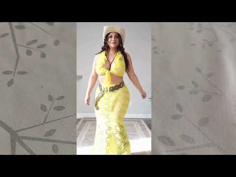 Nancy Hernandez / Fashion model, Wiki, Lifestyle