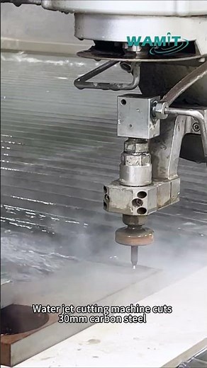 Water jet cutting machine cuts 30mm carbon steel