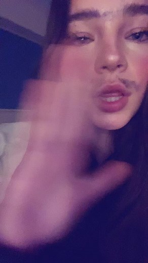 eva🪽🦈🍦 (@evalewis.7)’s videos with sonido original - ✨