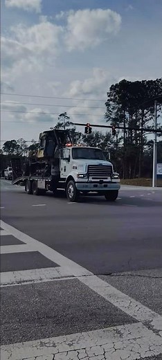 *Rare* Florida Forestry Fire Plow unit 77 Responding code 3 #forestfire #responding #palmcoast