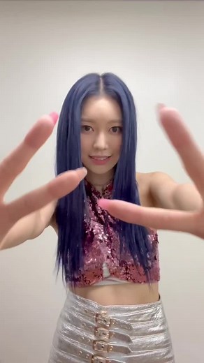 #WrapMeInPlastic #MOMOLAND #모모랜드