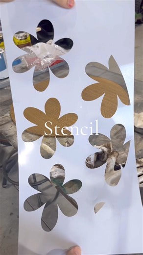 212K views · 1.8K reactions | Making Daisy porch signs with a stencil #svgfile | Painted by Mandy | Facebook