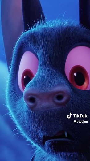 Mavis Revela Su Embarazo en Hotel Transylvania 2