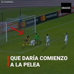 307K views · 1K reactions | Una árbitra cobró un extraño penal y las...