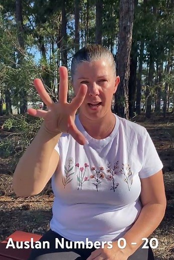 Auslan Numbers from 0 to 20 - (teach by Deaf Auslan Tutor Amy)