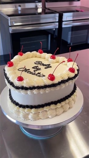 Aaj ka cake kaisa lga aap btao ? #shorts #youtubeshorts #shortsfeed #viral #trending #trendingshorts