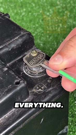 Door Key Battery Hack#lifehack #diy #creative #tools