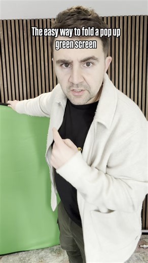 I'm so impressed with this trick that it's getting a place on the grid 😂 . #contentcreator #greenscreen #hack #funny