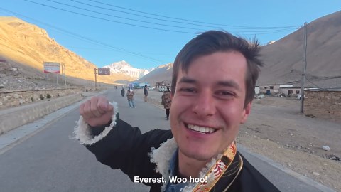 Mount Everest Inside China