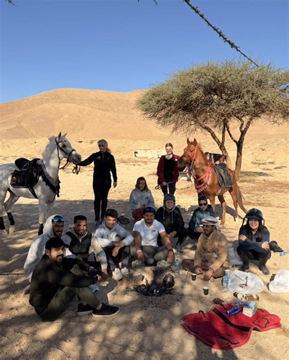 استمتع بالأجواء في الغردقة مع Captain Joe Stable