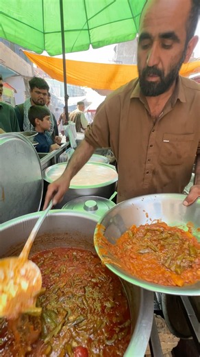 Afghan Beans & Okra 🤤🔥 | Delicious Afghan Street Food! 🇦🇫