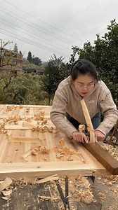 349K views · 10K reactions | Rural Chinese Artisan | Building a Door with 5,000-Year-Old Techniques #woodworking #handmade #homedecor #homemade #diy #crafts #asmr | 乡村灵子 | Facebook