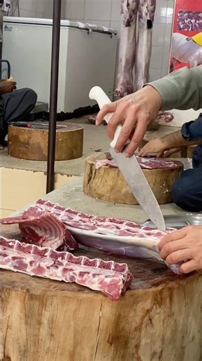 Mutton back chops cutting skills🥩🥩🐐🐐 #noorani #mutton #lamb #shorts #viral