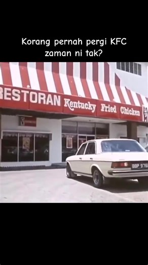 Inside a Fast-Food Restaurant: Customer and Staff Dynamics