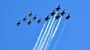 Blue Angels, Thunderbirds flyover New York, New Jersey to cheer on frontline workers