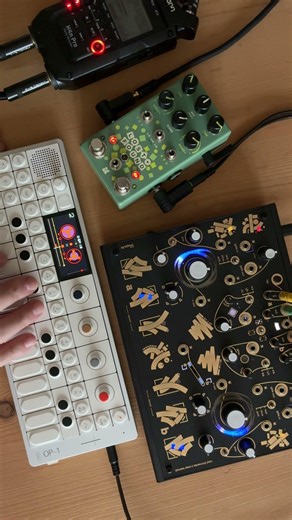 Fractured self, from the new album Catching time with a butterfly net.