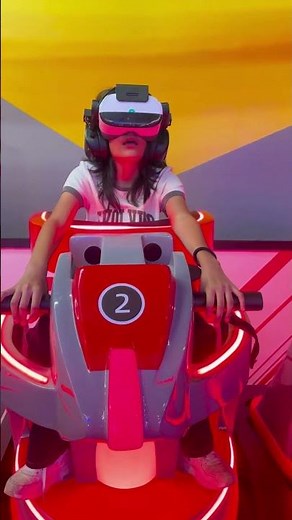 Daughter Flies on Aladdin’s Magic Carpet in Virtual Reality VR!