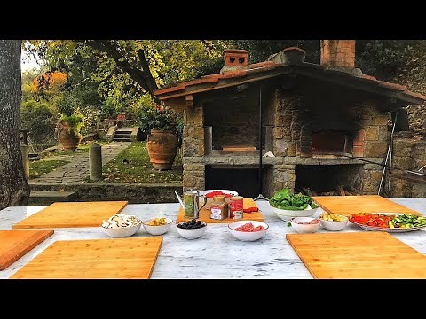 Pizza and Gelato Cooking Class in Tuscan Farmhouse