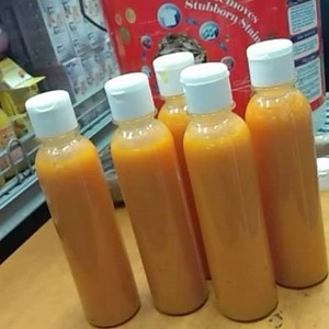 29K views · 186 reactions | If u want to glow naturally use the oil and become yellow Gold colour u can add it to any lotion. If you mix cream and sell and it's not working 0lease buy this oil and add to your mixture so your client will be with u and see fast result. Call or whatsApp 0542232155 we do delivery nation wide | Dream Mercy Cosmetics. | Facebook