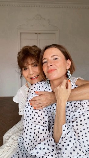 109K views · 862 reactions | I love statement earrings, flowers, and...