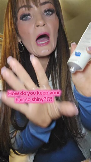Achieve Frizz-Free Hair with Phyto Defrisant