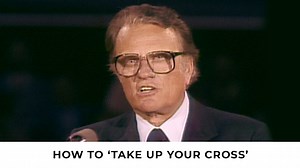 Do you know what it means to take up your cross? Hear Billy Graham explain Jesus’ call to His disciples in this 1982 sermon from Boston, Massachusetts. Follow our account to enjoy #MondayNightClassics every Monday at 8 p.m. EST. | Billy Graham Evangelistic Association