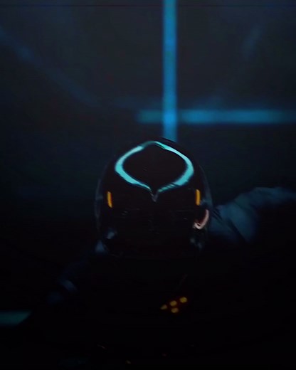 One of best Tron editors hands down😭🤚🏽two easy #tron#tronlegacy#tronlegacyedit#tronuprising#clu#rinzler#rinzleredit