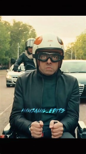 100 MPH WHEELCHAIR CHASE! ♿💨 Johnny English vs London Police!