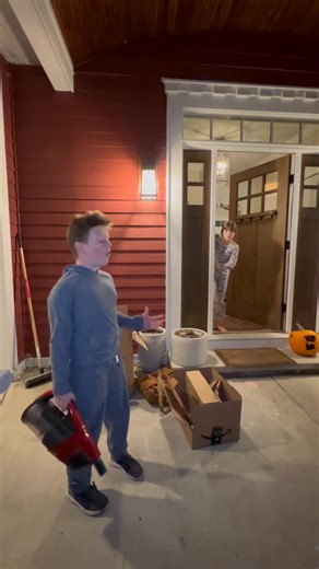 Hate when this happens. | Miles Lewis