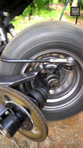How This Handmade 2WD Bike Powers The Front Wheel 😳🔥 #2wd #2wdbike #allwheeldrive