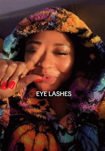 Best Thick Curling Faux Eyelashes for Stunning Looks