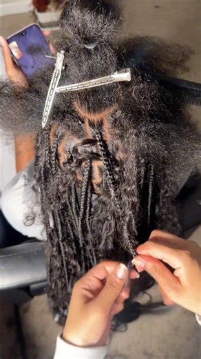 How To Do Boho Knotless Braids😍#blowthisaccountup #naturalhair #bohoboxbraids #fypviral #like #boho