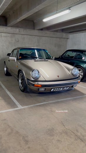 1984 Porsche 911 Carrera #classiccar #porsche #sportscar | Car Spotter DM8