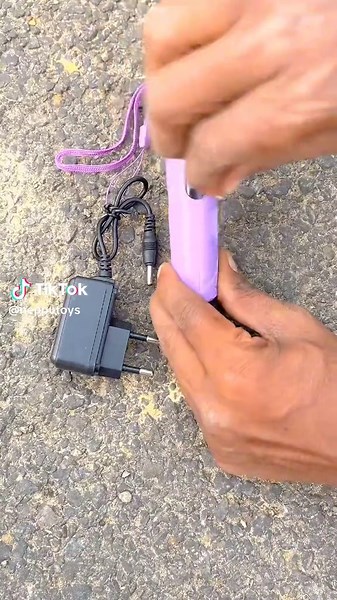 TacLite Mini 2 in 1 light The Ultimate Everyday _torchlight _taclight _light _minilight _shorts#toysrus #toysforkids #toysriew #toystreand #faryou