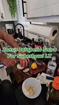 Creamy Jalapeño Salsa Courtesy of my Brother-in-Law #superbowl