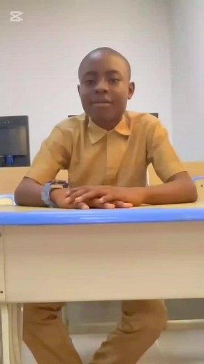 *🎓 Lycée Municipal 1 de Koumassi – Année scolaire 2025-2026 🇨🇮* Découvrez le *programme du Conseil Scolaire des Élèves* 📚✨ Objectif : améliorer le cadre scolaire, encourager la réussite, la sécurité et l’engagement de tous les élèves ! 📌 Salubrité 📌 Sécurité 📌 Réussite scolaire 📌 Activités, sorties, conférences et partenariats **Ensemble, faisons bouger notre lycée ! 🔥 Like, partage et rejoins le mouvement 💪🏽 #visibilite #cotedivoire🇨🇮 #ministeredeleducationnationale #jeveuxpasserda