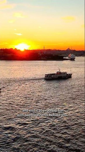 Istanbul Nightlife Guide: Rooftops, Clubs & Meyhanes 🥂