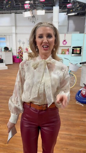 7.5K views · 217 reactions | LIVE NOW! Turn on HSN | Jasmine Brooks HSN | Facebook