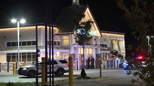 HPD: Armed robbery at Royal Farms foiled after officer shoots suspect