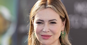 Alyssa Milano Removes Breast Implants To Let Go Of Body That Was ‘Sexualized’ And ‘Abused’