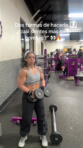#Haydeefit #FitnessMotivation #foryou “Prueba las dos y dime… ¿cuál sientes más en el deltoide?” 🔥