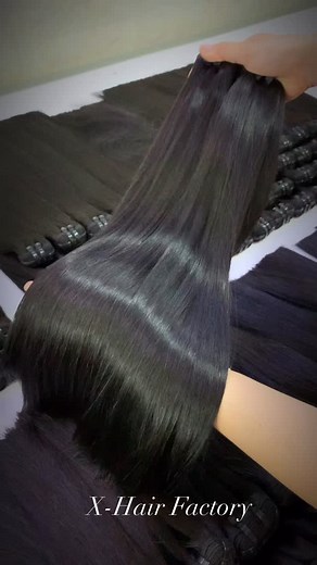 Natural Black Super Drawn Weft – Full, Thick & Luxury From Root to Tip✨ Premium strands, zero short hair, maximum fullness. Perfect for vendors who want TOP-tier quality. 🔥 SALE Promotion: Up to 20% OFF for bulk orders Free fast shipping for big deals! 📲 WhatsApp: 84 325 790 440 Inbox now to secure the best price before stock runs out! #superdrawn #doubleDrawn #naturalblackhair #weftextensions #premiumhair #rawhairvendor #humanhairfactory #vietnamesehair #luxurybundles #fullendhair #topgradeha