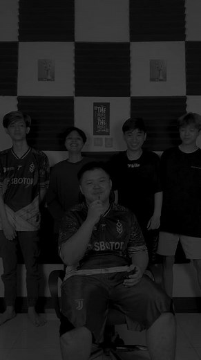 Laper atau baper nih 😛 #voinvictory #jatengpride #Govoin #dbklik #twinstore #sbotop #fyp