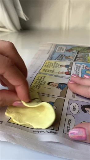 Quiet Creative ASMR on Instagram: "Did you do this when you were little? Am I giving away my age now? #asmr #oddlysatisfying"