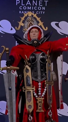 Cosplayers Brought EVERYTHING to Planet Comicon #cosplay #trending