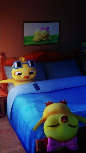 Why Are You Still Awake? 😭 #relatable #meetquack #shorts