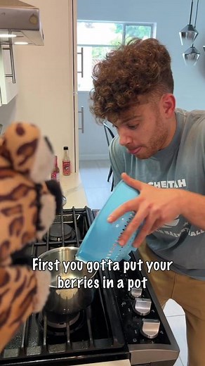 Cheetah’s jam really got me out of a jam #strawberryjam #ayocheetah