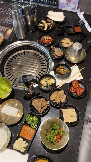I Found an ALL-YOU-CAN-EAT Vegan Korean BBQ!